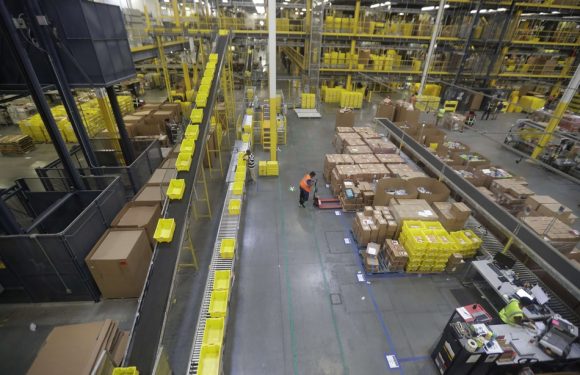 Drôme: Un salarié d’Amazon licencié pour avoir soutenu les «Gilets Jaunes» sur Facebook