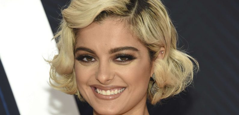 Bebe Rexha aura une robe pour les Grammys… Le chanteur Mario dément être en couple avec Tinashe…