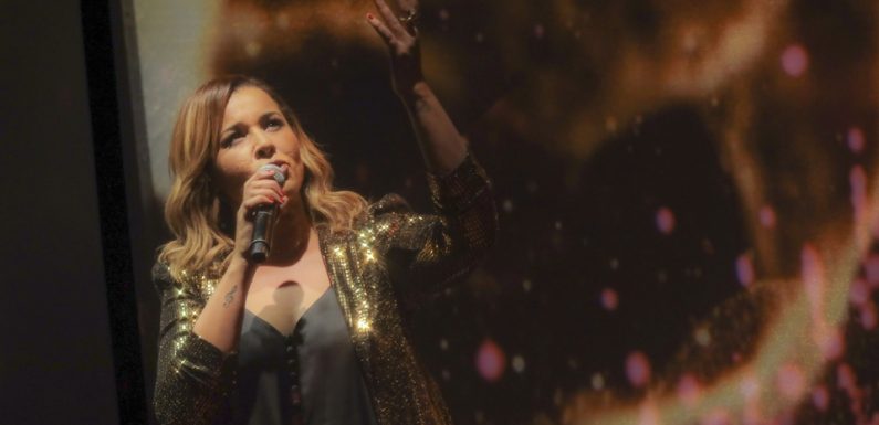 Chimène Badi «aborde la finale de « Destination Eurovision » comme un boxeur»