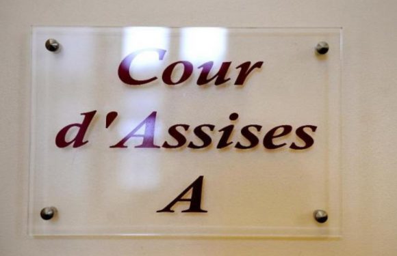 Battu, brûlé, forcé à avaler ses dents… Torturé après une disparition de cannabis, il témoigne aux assises