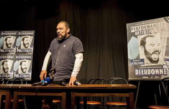 Hauts-de-Seine: Des militants tentent de perturber un spectacle de Dieudonné