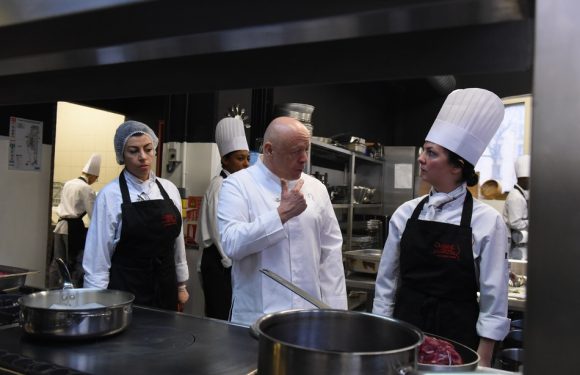 Toulouse: Avec son école, le chef Thierry Marx veut donner la recette pour retrouver un emploi