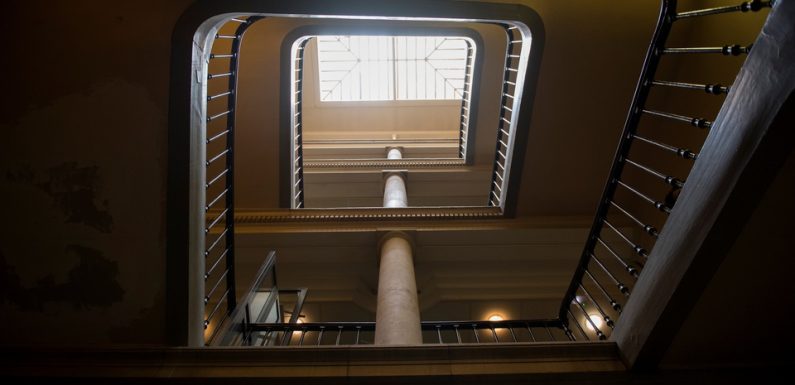 Affaire de viol au «36» : La plaignante ne voulait pas de «rapports sexuels multiples» avec des agents de la BRI