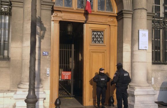 Affaire de viol au 36: Mal à l&rsquo;aise, un policier accusé donne sa version des faits