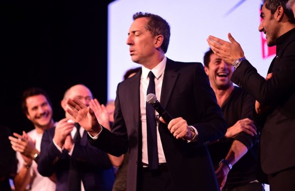 AUDIO. «Minute Papillon!»: Gad Elmaleh banni d’une salle de spectacle, hébergements d&rsquo;urgence saturés