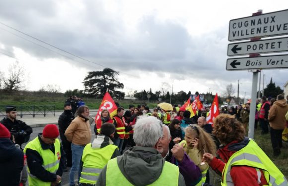 «Gilets jaunes» à Toulouse: «On est là pour dire à Macron qu&rsquo;on lâche rien»