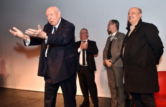 Marseille: Ticket resto à 9 euros, acquis sociaux… Après des tensions, jeu de séduction entre FO et les élus LR