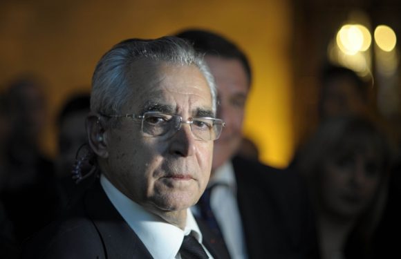 VIDEO. Perpignan: Le maire porte un gilet jaune et crée la polémique