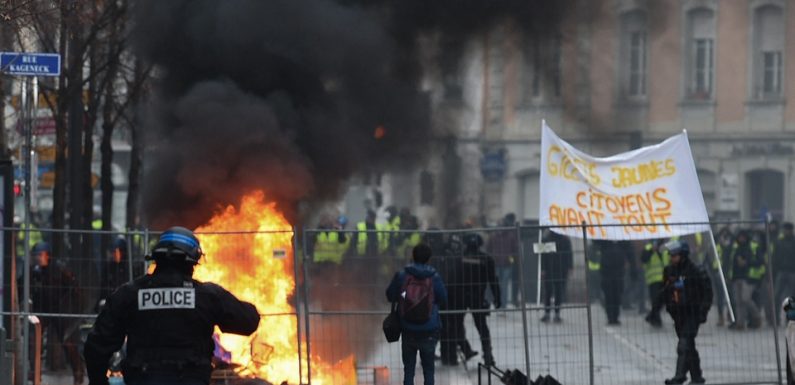 VIDEO. «Gilets jaunes» à Strasbourg: Un deuxième adolescent porte plainte, blessé par un lanceur de balle de défense