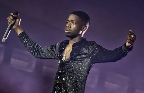 Paris: La garde à vue du rappeur MHD prolongée, ses concerts annulés