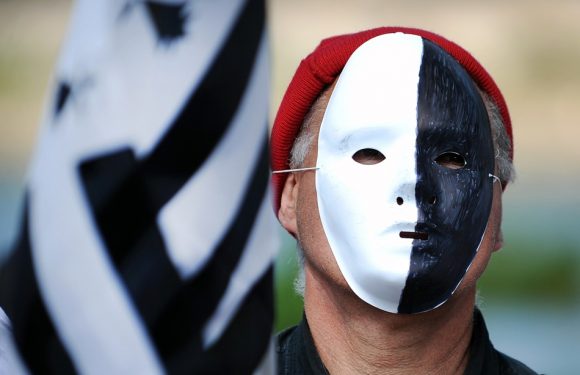 Le Mans: Des Bonnets rouges s&rsquo;en prennent aux locaux professionnels de Christelle Morançais