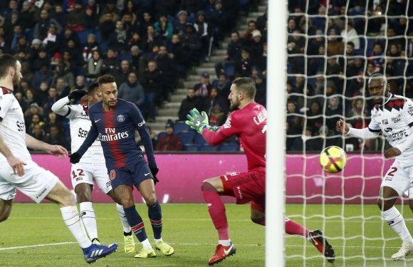 PSG-Guingamp EN DIRECT: Neymar et Mbappé s&rsquo;amusent… Paris roule sur les Bretons… Le match en live