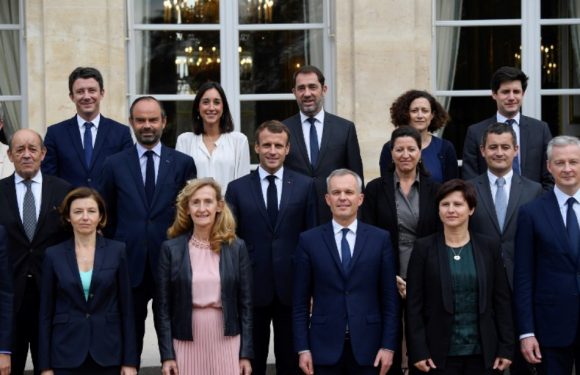 Gouvernement: Dix-neuf hommes, 17 femmes… la parité vole en éclats