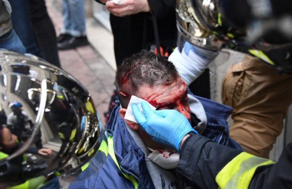 «Gilets jaunes»: Grenades, lanceurs de balles de défense… L&rsquo;arsenal du maintien de l&rsquo;ordre est-il trop dangereux?
