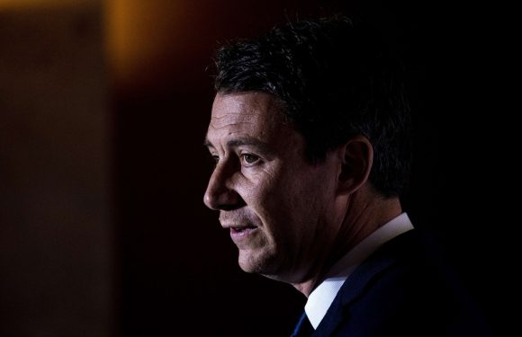 «S’attaquer à un ministère, c’est s’attaquer délibérément à notre République et à nos valeurs démocratiques», réagit Benjamin Griveaux