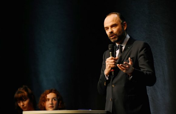 VIDEO. Grand débat national: Edouard Philippe participe a une réunion locale dans les Yvelines