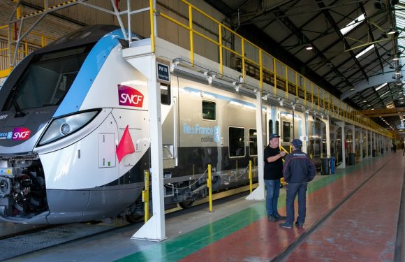 Transilien: Vis mal serrées, câblages déficients… La SNCF refuse deux nouvelles rames pour la ligne R
