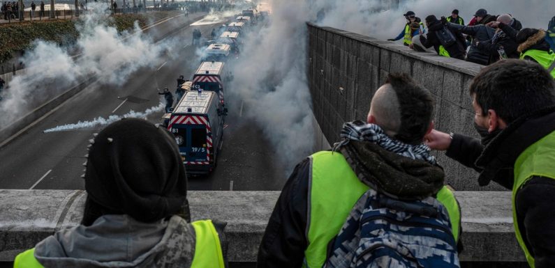 «Gilets jaunes» à Lyon: La mobilisation ne faiblit pas, de nouveaux heurts éclatent dans le centre-ville