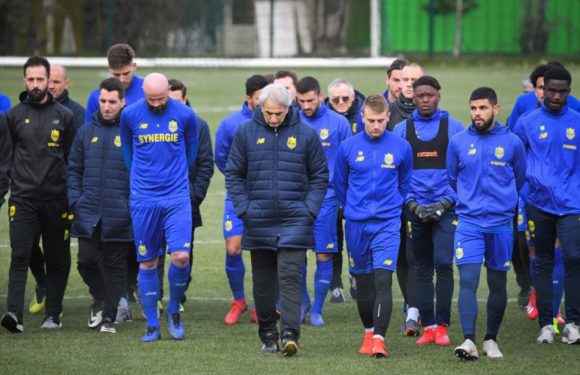 Disparition de Sala: «Vie cruelle et injuste»… Nantes pleure en silence son «Emi» à la Jonelière