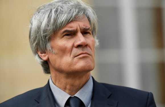 VIDEO. «Gilets jaunes» au Mans: «Est-ce qu&rsquo;on peut s&rsquo;écouter?» Stéphane le Foll chahuté par les manifestants au cours d’un échange tendu