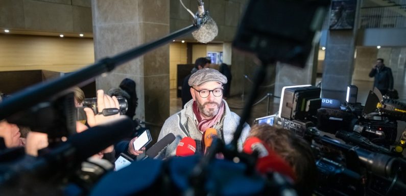 Procès Barbarin: «J’ai eu ma 1ère relation sexuelle à 10 ans avec le Père Preynat»… La «vie bousillée» des victimes