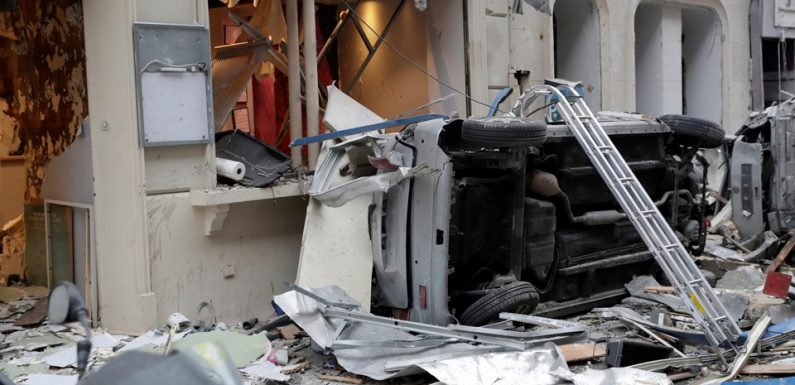 VIDEO. Explosion à Paris: «Une zone dévastée, toutes les vitres ont explosé sur 100 m même celles à fort blindage»