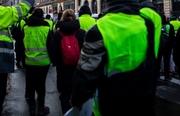 «Gilets jaunes» à Epinal: Un manifestant mis en examen pour avoir dégradé une voiture de police