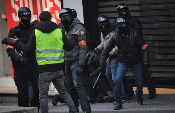 Maintien de l’ordre en manifestation : la France à l’écart des initiatives européennes pour une « désescalade »
