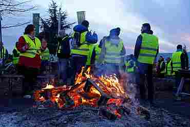 Gilets jaunes : « La grève générale illimitée, c’est la seule façon de gagner dans l’Histoire »