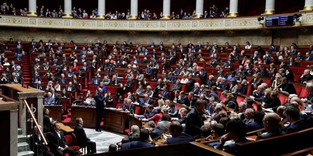 « Anticasseurs » : l’Assemblée vote un nouveau délit de dissimulation du visage