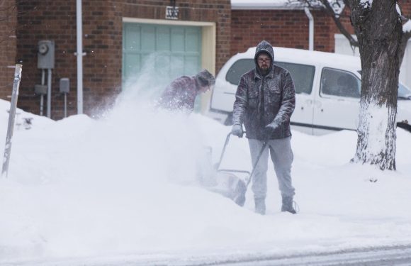 Vague de froid polaire aux États-Unis, chute de neige historique au Canada