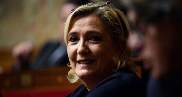 Les « gilets jaunes » ont « souligné certaines convergences » entre LFI et le RN, selon Marine Le Pen