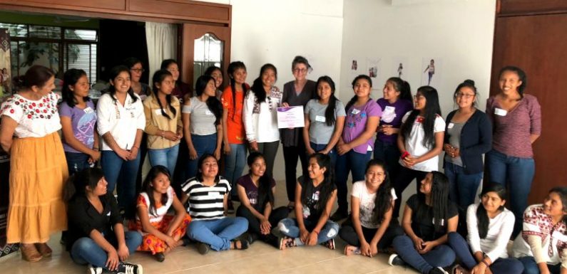 Mexique : un atelier photo proposé aux femmes de Oaxaca leur offre un nouveau regard sur la société