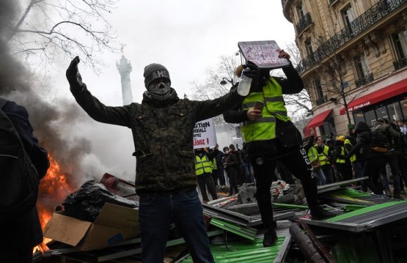 « Gilets jaunes »: mobilisation en recul, à nouveau des incidents