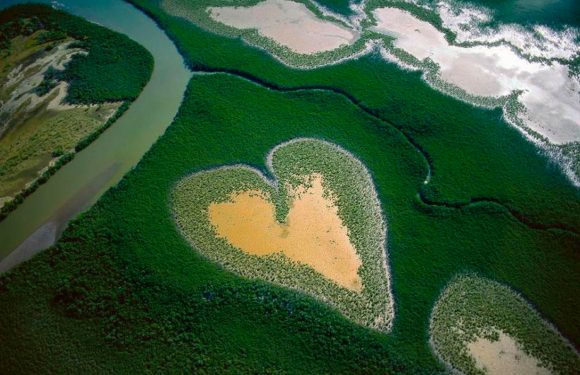 Et si vous creusiez un trou jusque l’autre côté de la Terre, où déboucheriez vous ?