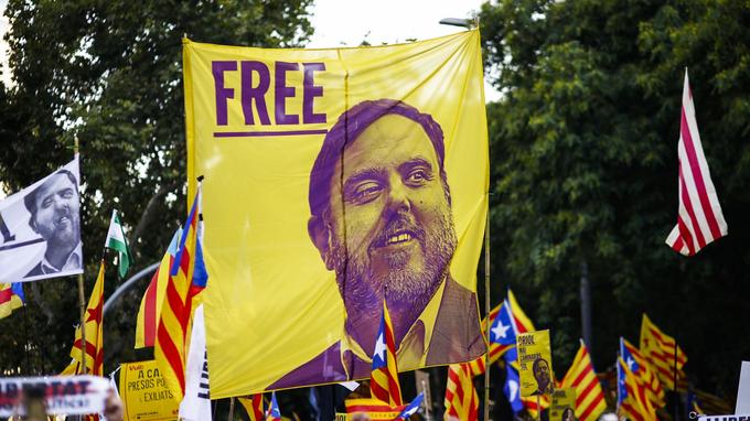 Catalogne : les dirigeants indépendantistes jugés pour rébellion