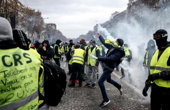 «Gilets jaunes» : un clip de rap, vu deux millions de fois, appelle à «écraser les policiers»