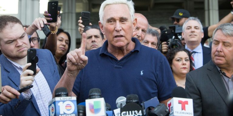 Après son arrestation, un proche de Trump dénonce des « méthodes de la Gestapo »