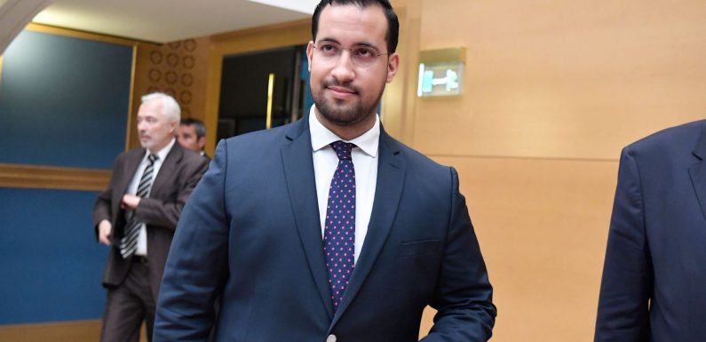 Alexandre Benalla a restitué ses passeports diplomatiques