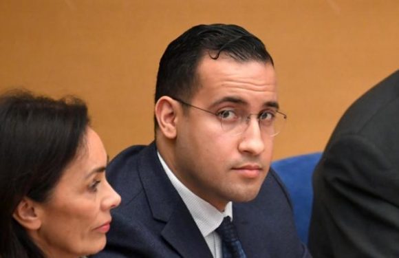 Ce moment où Alexandre Benalla brandit un passeport diplomatique… en garde à vue