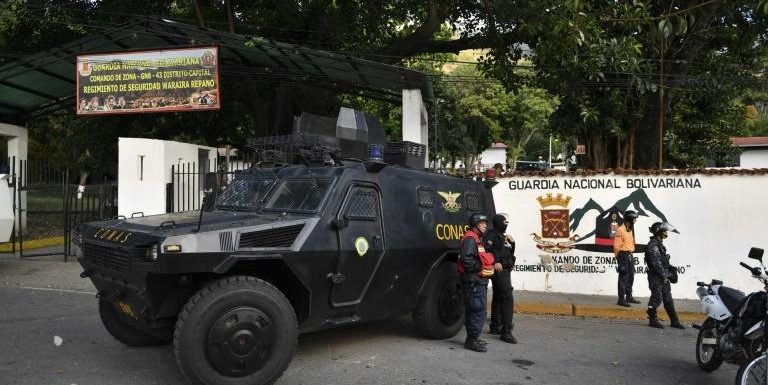Venezuela: 27 militaires arrêtés pour s’être soulevés contre Maduro