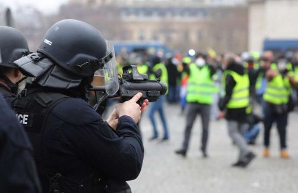 Maintien de l’ordre : le lourd bilan des lanceurs de balle de défense