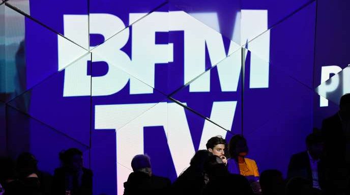 Les « gilets jaunes » poussent les médias au débat