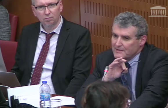 Parents premiers éducateurs : le député Xavier Breton dénonce l’éducation sexuelle à l’école