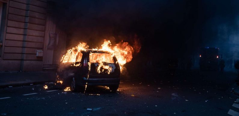 « La multiplication des violences contre les députés n’a pas d’équivalent sous la Ve République »