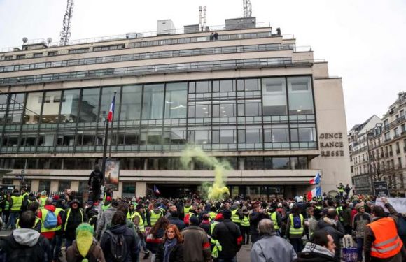 « Gilets jaunes » : « La haine des médias n’a rien d’inédit »