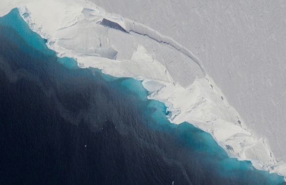 Une énorme cavité se développe sous l’Antarctique
