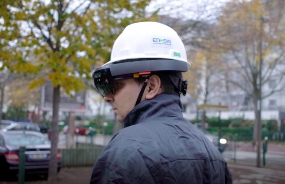 Les techniciens d’Enedis utilisent la réalité augmentée pour voir le réseau électrique à travers le sol