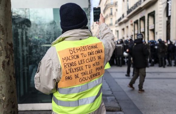 Debate: The ‘gilets jaunes’ movement is not a Facebook revolution