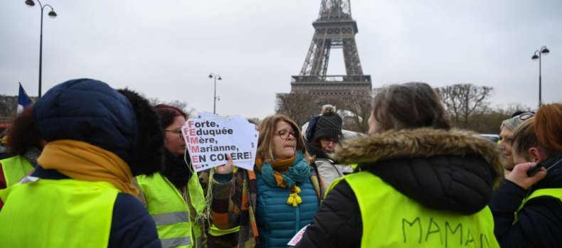 Why Macron’s “Great National Debate” won’t stop the Gilets Jaunes